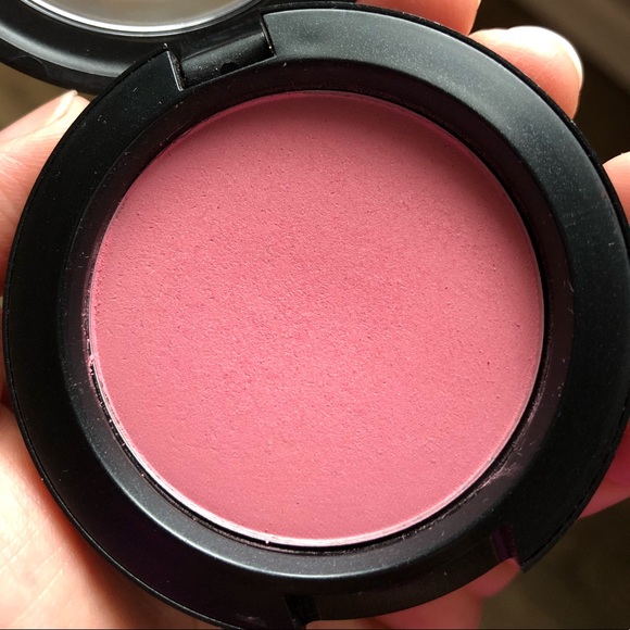 mac stay pretty blush